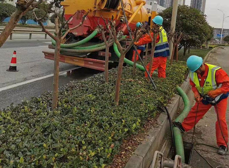 东河镇市政管道清淤
